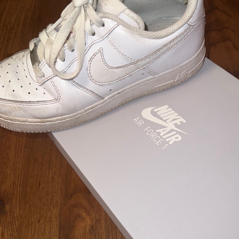Size 6 White Nike Airforce Ones.
